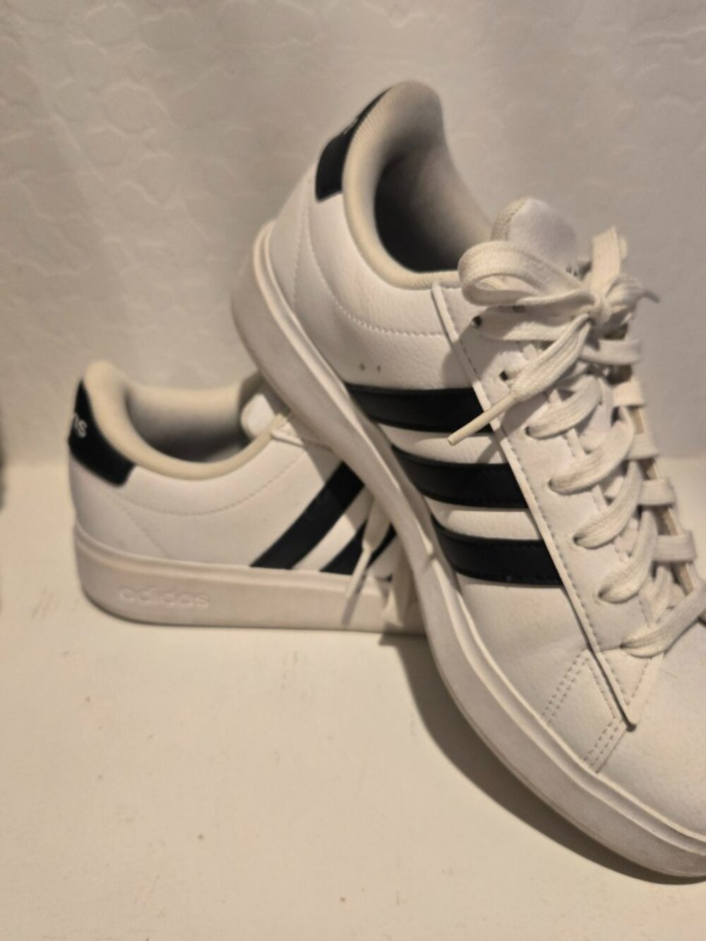 Adidas Grand Court Shoes